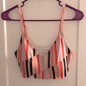 True & Co Triangle Convertible Strap Bra